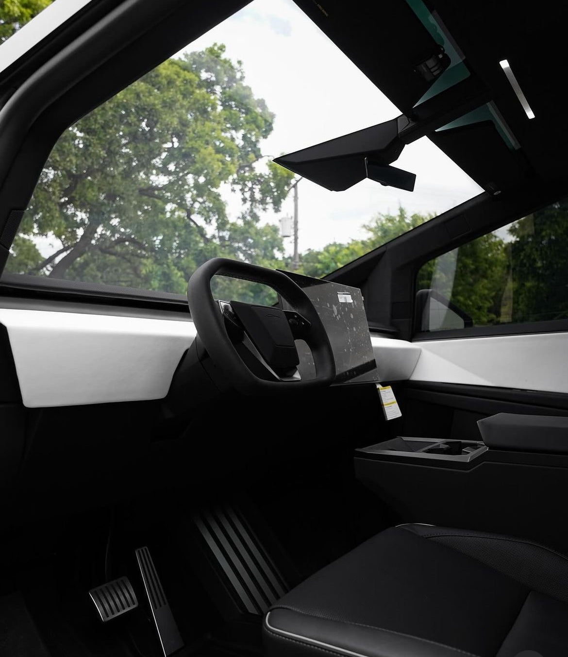 Drive the Future: Rent the 2024 Tesla Cybertruck Today!